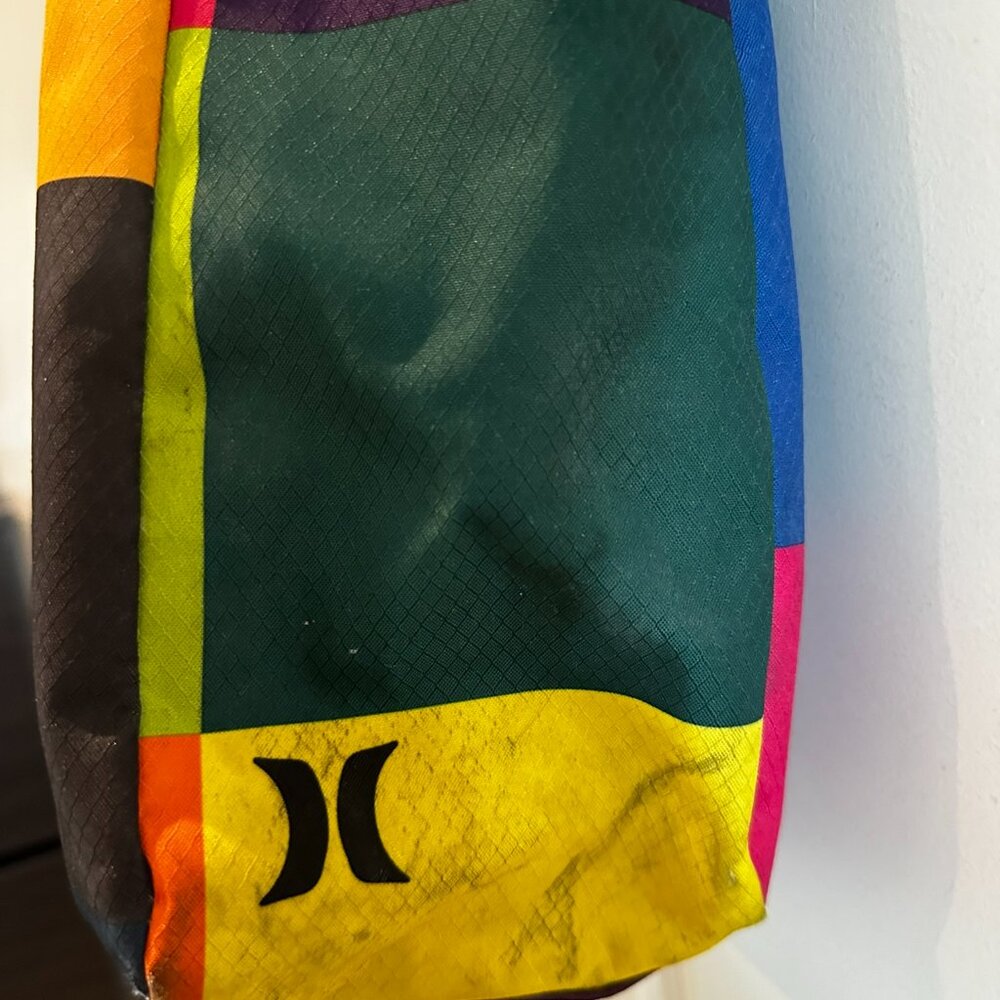 Hurley Colorblock Tote - Picture 7 of 7